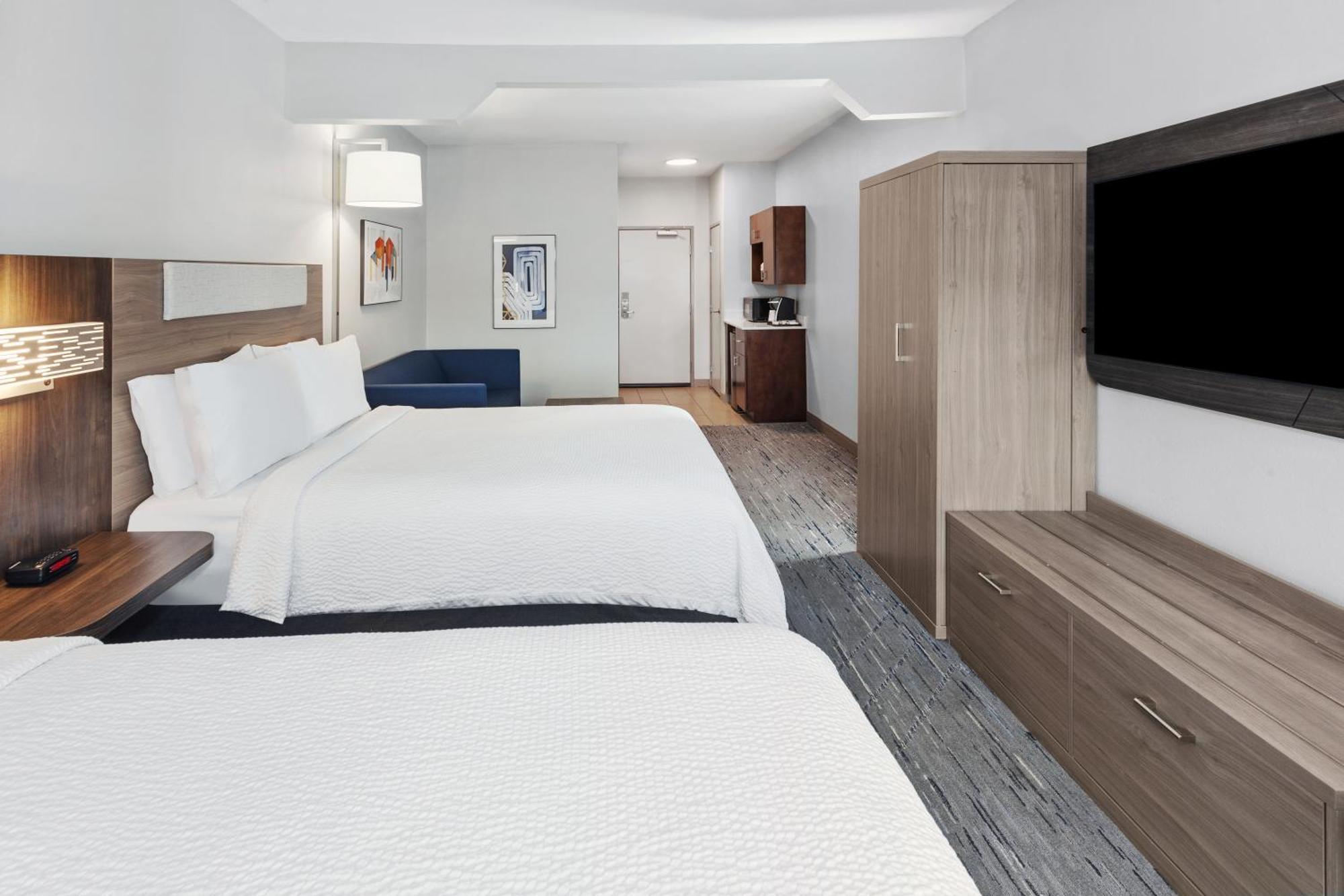 Holiday Inn Express & Suites Carmel North - Westfield By Ihg Экстерьер фото